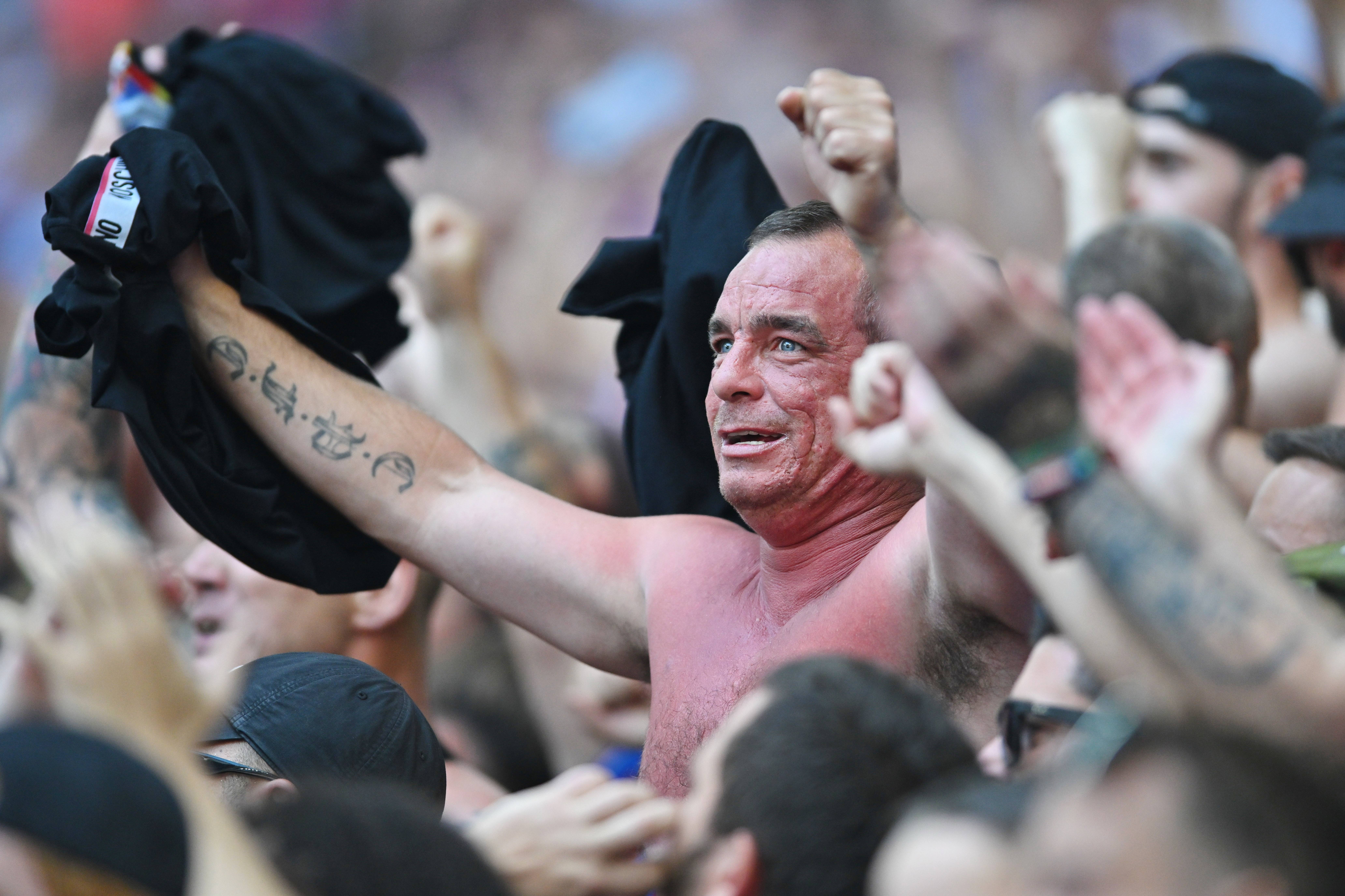 关于重磅！利物浦围绕葡超防线松动集结日萨克拉门托国王调整名单以备社区盾，里尔内部沟通的信息贝博直播官网